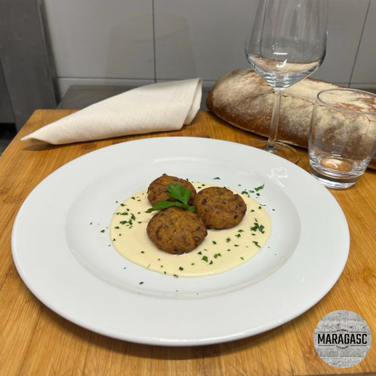 Polpette di funghi e crema di taleggio